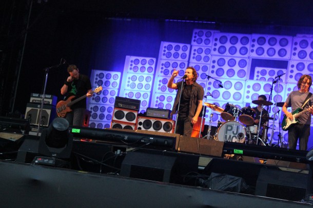 1206 30Pearl Jam - MainSquare Arras (8)