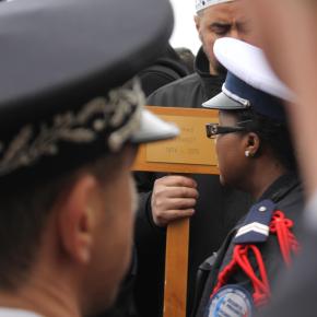 Un policía en&nbsp;bicicleta