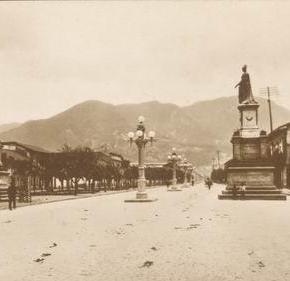 Las estatuas de la 26 y el nombre de mi&nbsp;país